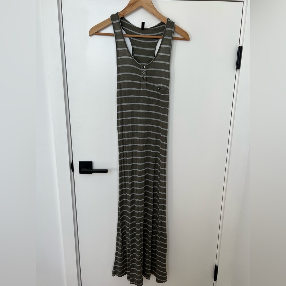 Miss Shop essentials summer dress size 8